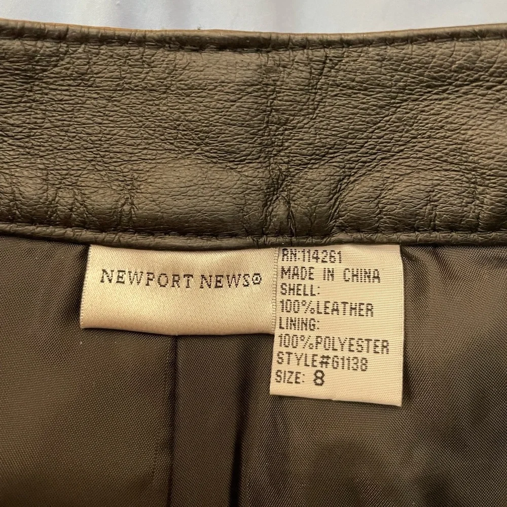 Newport News Leather Black Pant size 8 lined 5 pocket button zipper straight leg - Picture 11 of 15